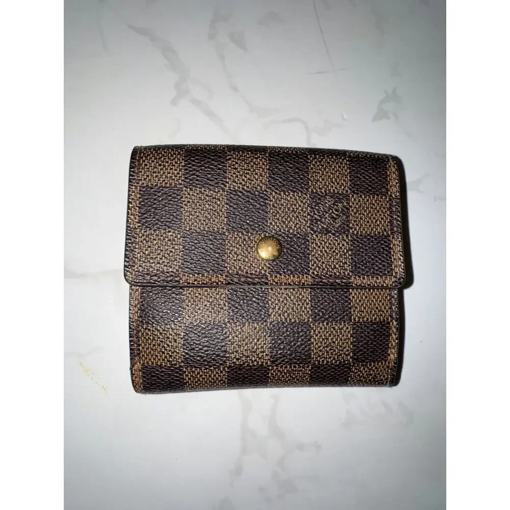Louis Vuitton Damier Ebene Wallet - Excellent Condition with Box - Picture 2 of 4